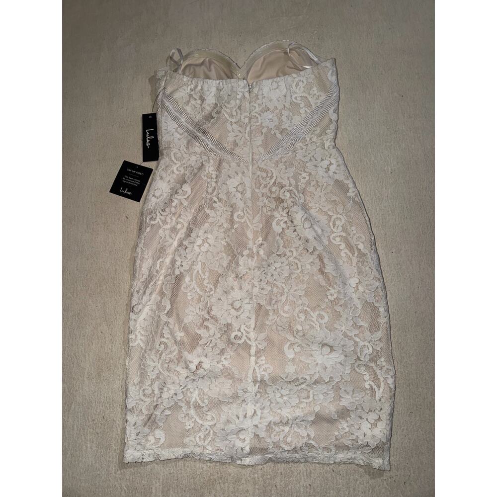 Lulus women’s NWOT white lace strapless mini dress - Picture 2 of 15